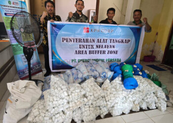 Dukung Kesejahteraan Nelayan, PT EUP Sudah Salurkan 258 Set Alat Tangkap Hingga November 2025