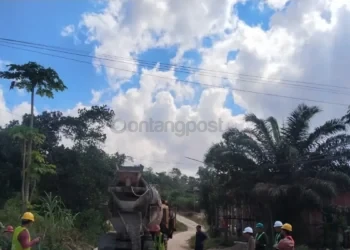 Jalan Gotong Royong Bontang Dikerjakan Bertahap, Tahun Ini Ditangani Hampir 300 Meter