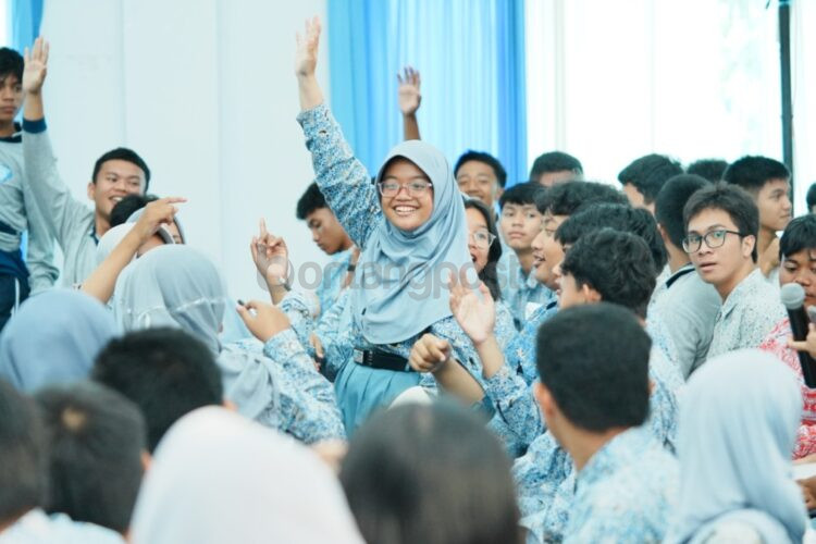Pupuk Kaltim mendorong pencegahan perkawinan anak di Bontang melalui edukasi dan penguatan kapasitas generasi muda.