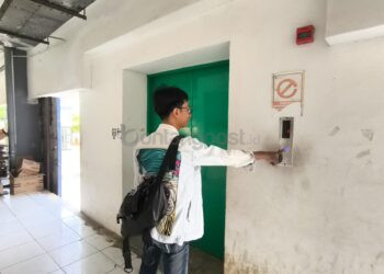 Lift Pasar Taman Rawa Indah Bontang yang Diduga Dikorupsi; Satu Rusak, Satu Kerap Error