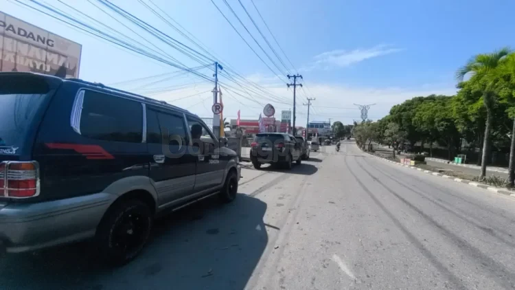 Pemkot Bontang mengusulkan penambahan kuota BBM jenis pertalite dan solar untuk mengatasi antrean kendaraan panjang.