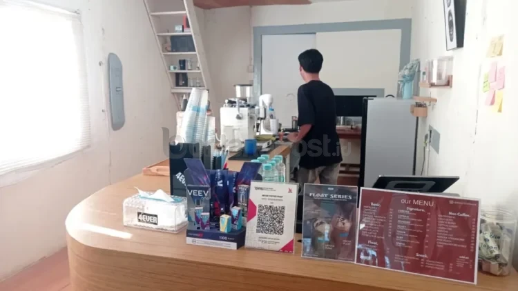 Pajak makan-minum Bontang mencapai Rp15,38 miliar hingga semester I 2026. Bapenda menilai bisnis kuliner masih menjanjikan dan berpotensi tumbuh.