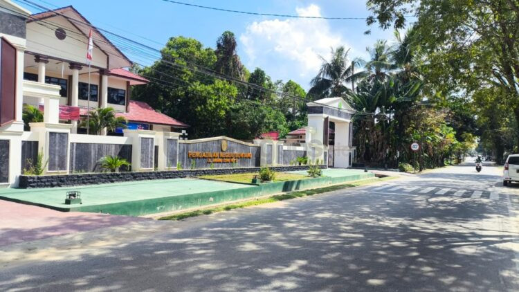 Pengadilan Negeri Bontang yang menangani gugatan Perumda AUJ terkait polemik KMP Bontang Express II. (Dwi Kurniawan Nugroho/Bontang Post)