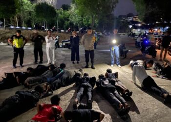 Patroli Dini Hari di Loktuan Bontang, 14 Remaja Ditemukan Konsumsi Minuman Oplosan