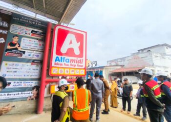 DPRD Bontang Minta Reklame Alfamidi di Pattimura Segera Ditertibkan