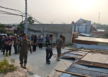 Seng Penutup Jalan Gotong Royong Dibongkar Paksa, Wali Kota Neni; Fasilitas Publik Tidak Boleh Ditutup