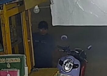 Motor Scoopy Warga Loktuan Bontang Dicuri, Pelaku Terekam CCTV, Berikut Videonya