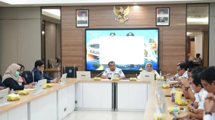 Pemkot Bontang menggelar pertemuan terkait prioritas utama dalam pengelolaan dana TJSL Perusahaan sesuai dengan program pemkot. FOto: ADIEL KUNDHARA/KP
