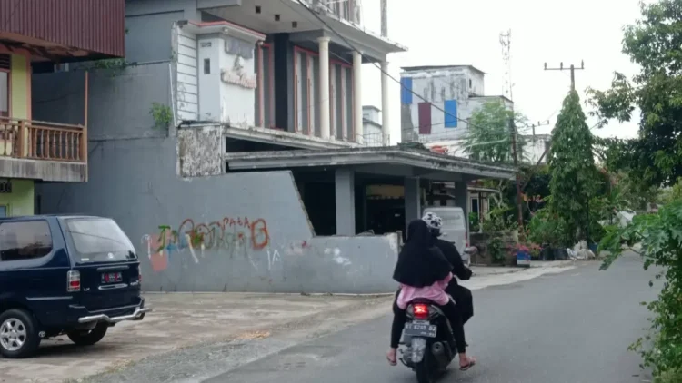 Pendapatan pajak sarang burung walet hingga triwulan ketiga belum ada yang masuk kas daerah. (ADIEL KUNDHARA/KP)
